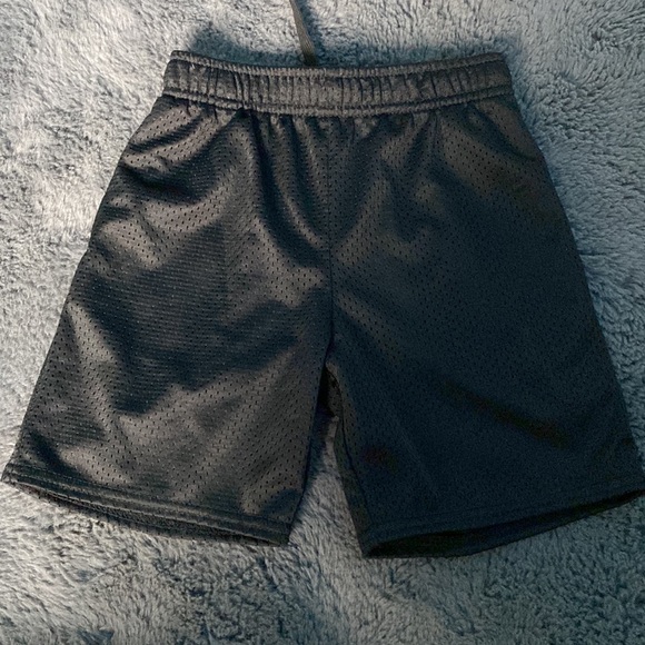 Lot of 4/5 athletic shorts - Picture 4 of 7